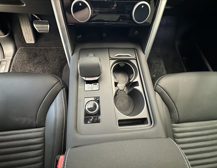 Land Rover Discovery SUV / Terénní 3,0 l 257 kw