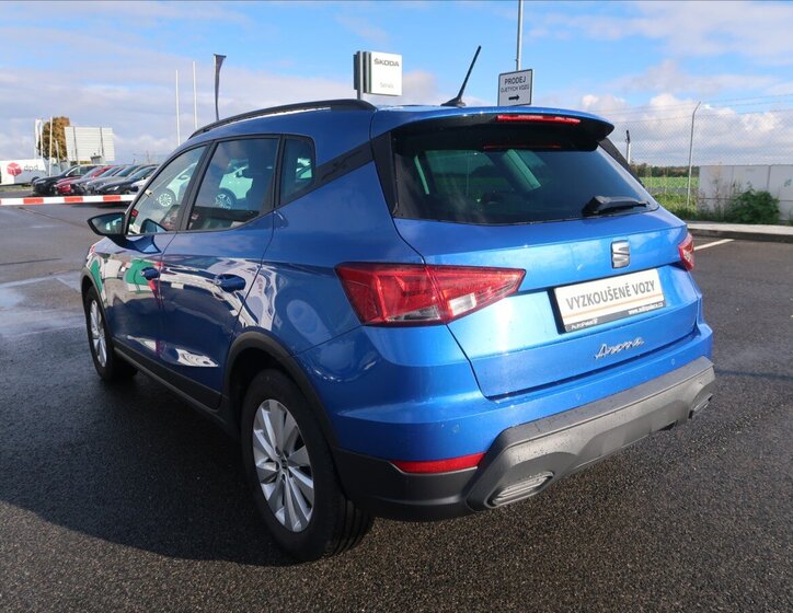 Seat Arona 6