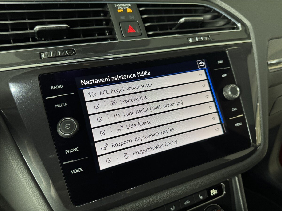 Volkswagen Tiguan Allspace SUV / Terénní 2,0 l 147 kw