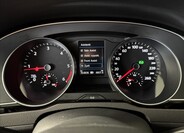 Volkswagen Passat 25