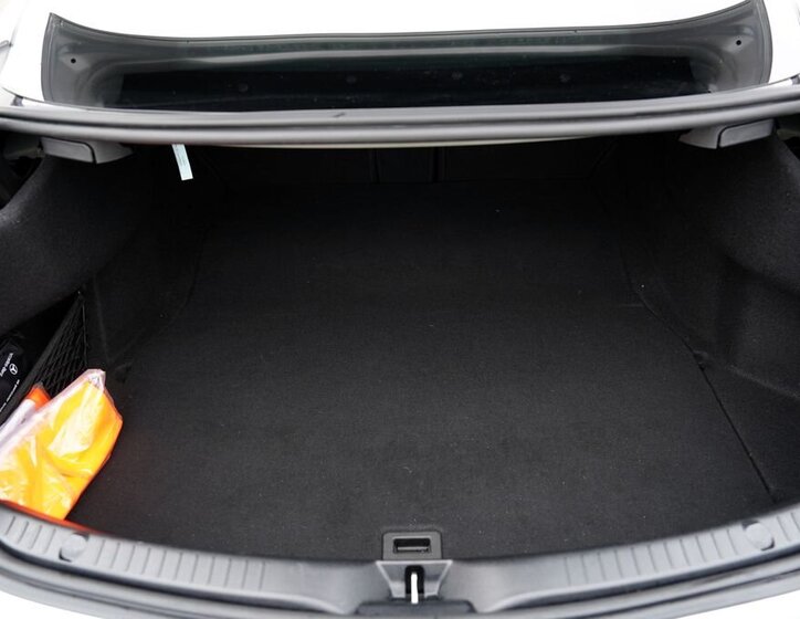 Mercedes-Benz Třídy C 12