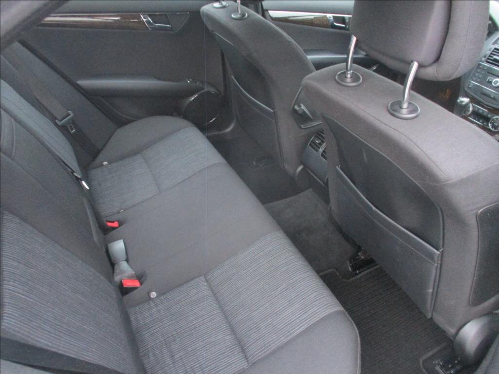 Mercedes-Benz Třídy C Sedan / Limuzína 1,8 l 115 kw