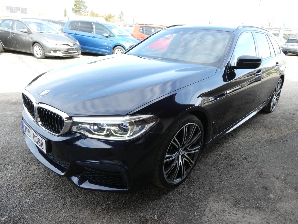 BMW Řada 5 Kombi 3,0 l 235 kw