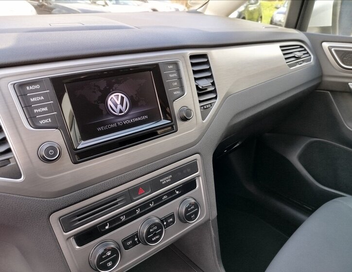 Volkswagen Golf Sportsvan MPV 2,0 l 110 kw