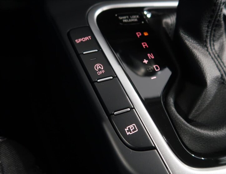 KIA Ceed Kombi 1,5 l 103 kw