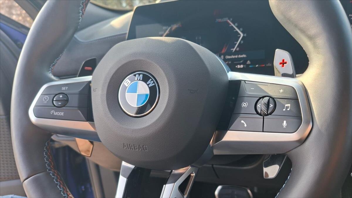 BMW X2 SUV / Terénní 2,0 l 221 kw