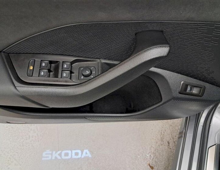 Škoda Octavia Kombi 2,0 l 180 kw