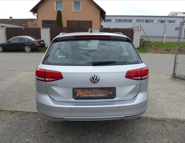 Volkswagen Passat Kombi 2,0 l 110 kw