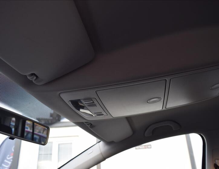 Volkswagen Touran 43