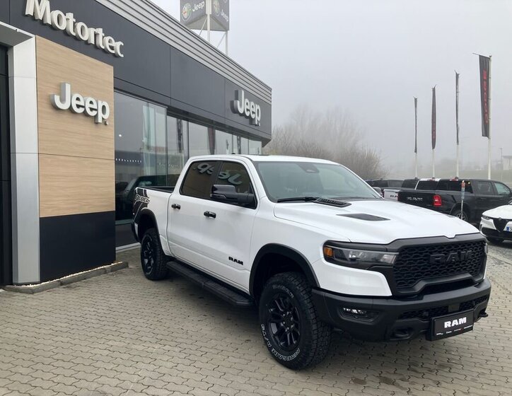 Dodge RAM Pick-up 3,0 l 313 kw