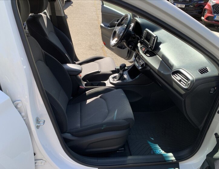 Hyundai i30 Kombi 1,6 l 81 kw