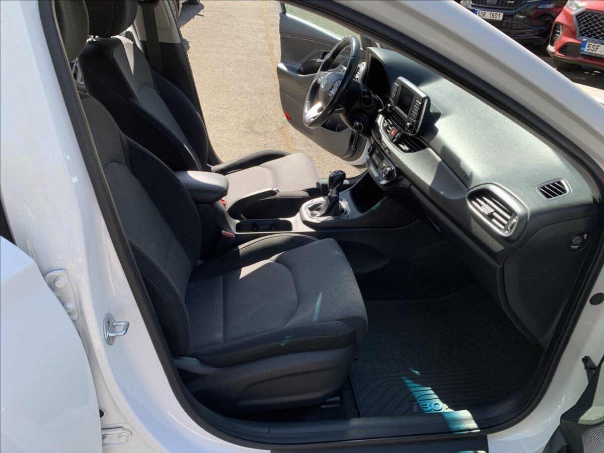 Hyundai i30 Kombi 1,6 l 81 kw
