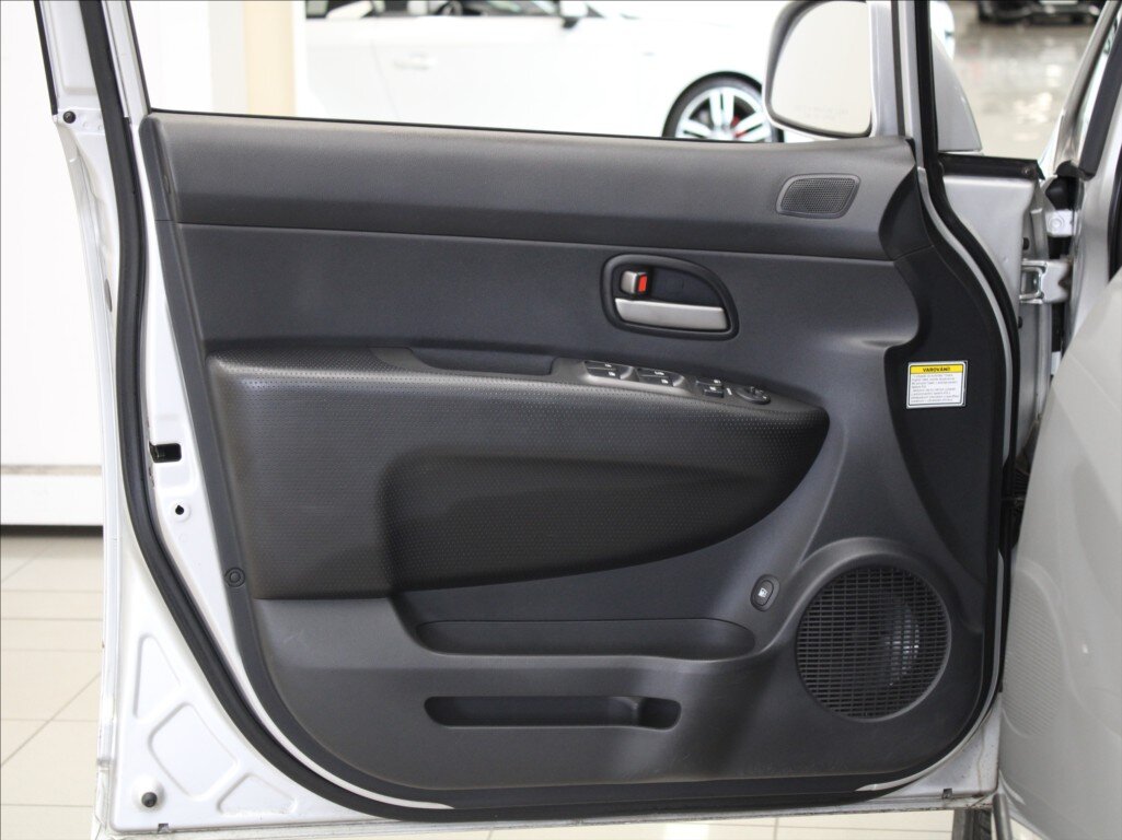 KIA Carens MPV 2,0 l 103 kw