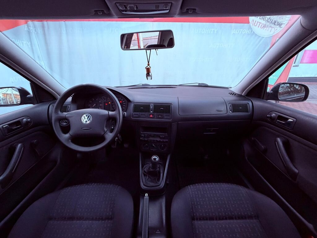 Volkswagen Golf Hatchback 1,4 l 55 kw