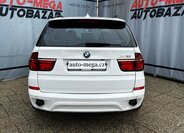 BMW X5 Kombi 3,0 l 180 kw