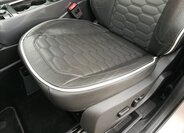 Ford Kuga SUV / Terénní 2,0 l 110 kw