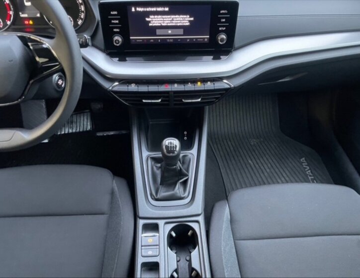 Škoda Octavia Sedan 999,0 81 kw