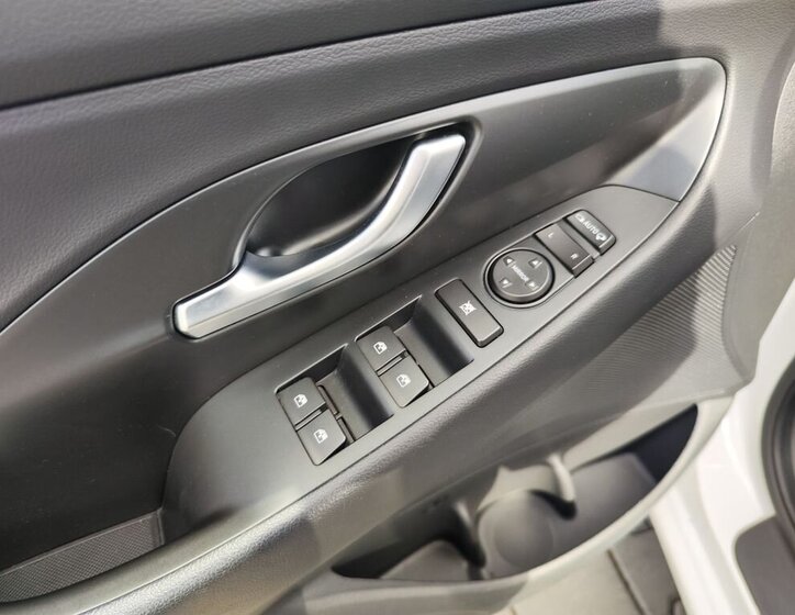 Hyundai i30 Kombi 998,0 88 kw