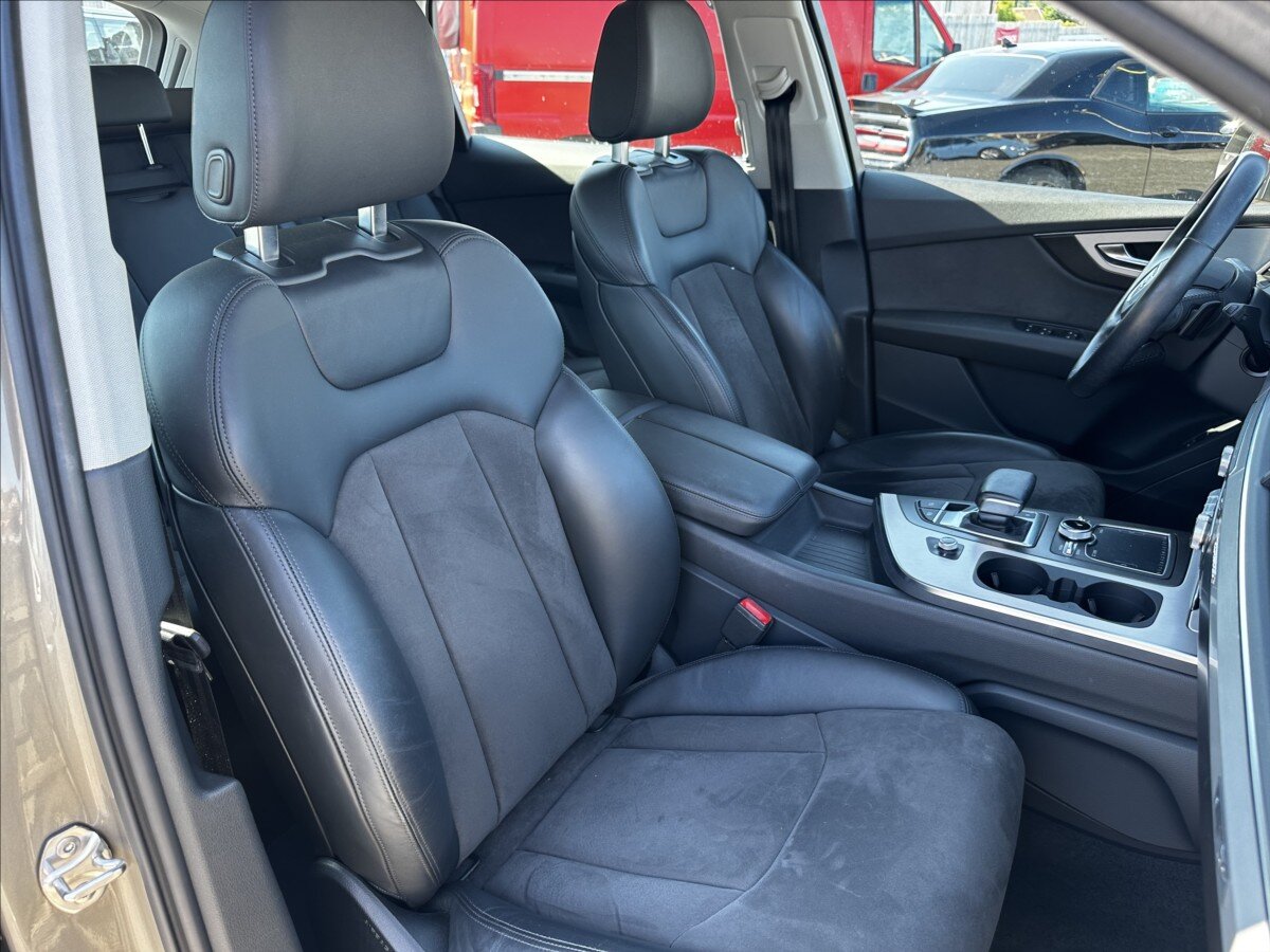 Audi Q7 SUV / Terénní 3,0 l 245 kw