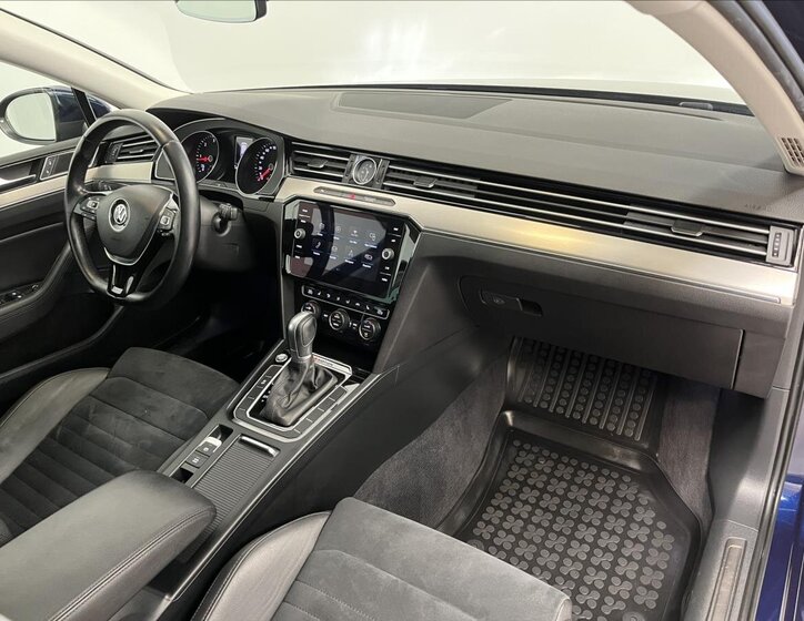 Volkswagen Passat Kombi 2,0 l 140 kw