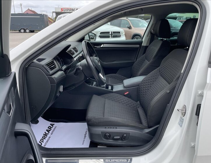 Škoda Superb Kombi 1,4 l 110 kw