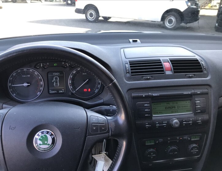 Škoda Octavia Kombi 2,0 l 103 kw