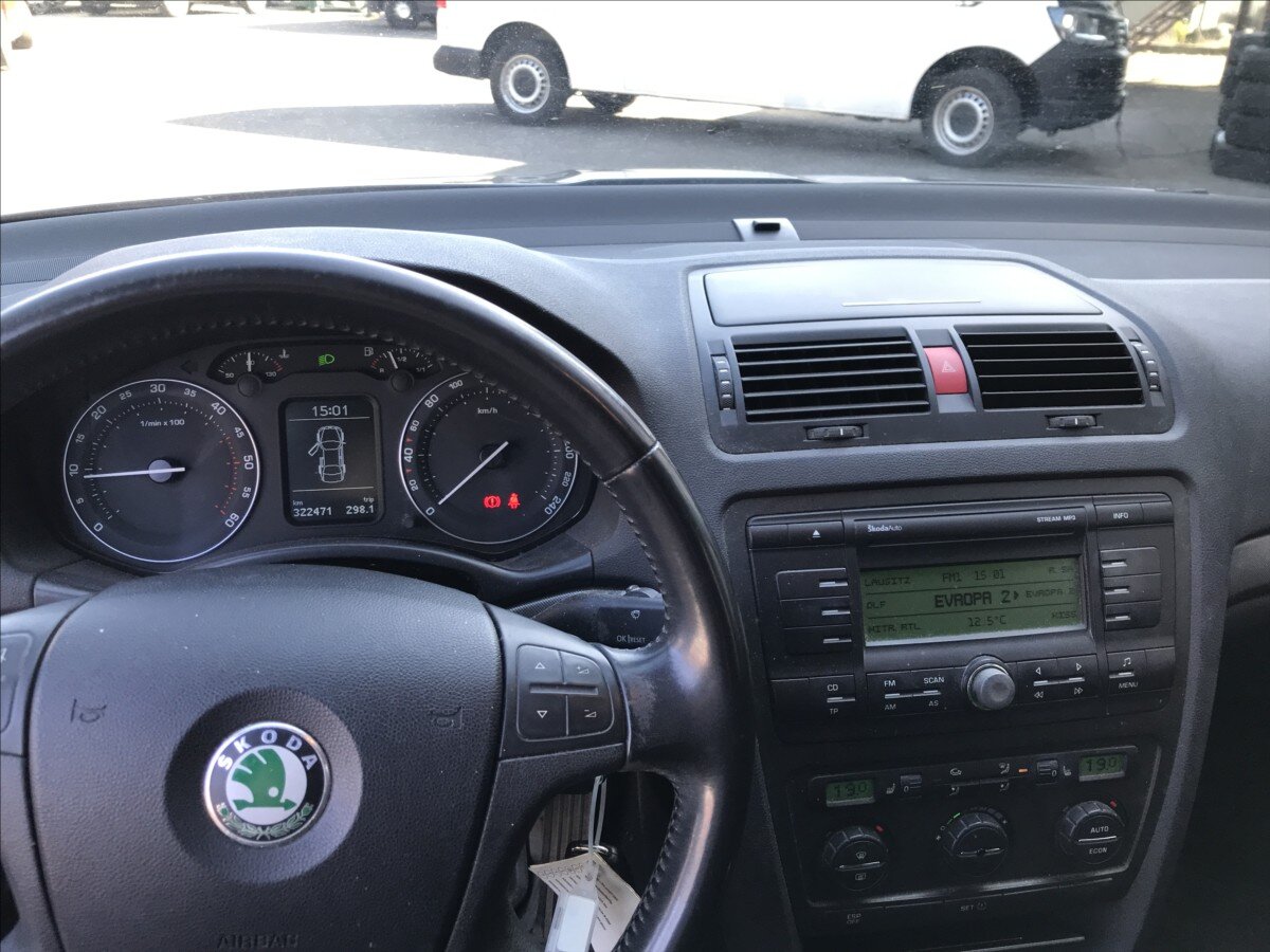 Škoda Octavia Kombi 2,0 l 103 kw