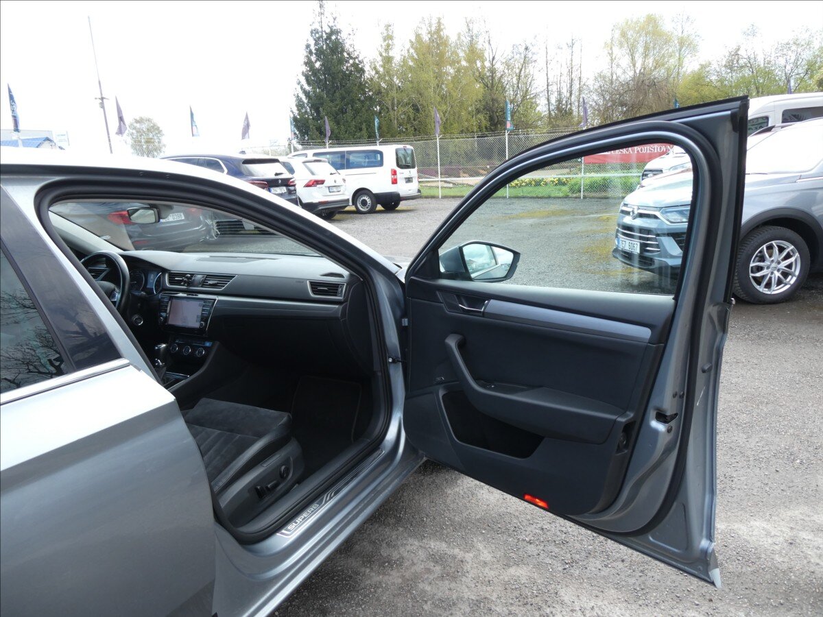 Škoda Superb Liftback 2,0 l 110 kw