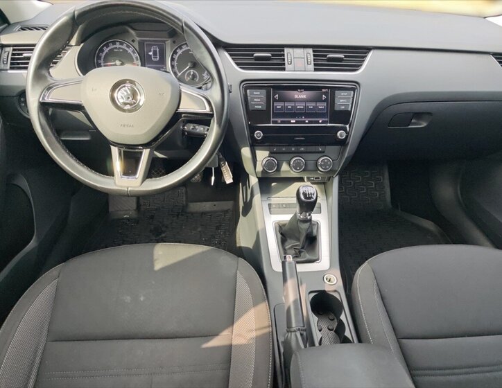 Škoda Octavia Kombi 2,0 l 110 kw