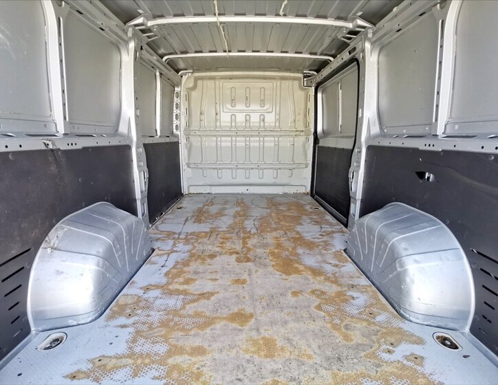 Peugeot Boxer Ostatní 2,2 l 110 kw