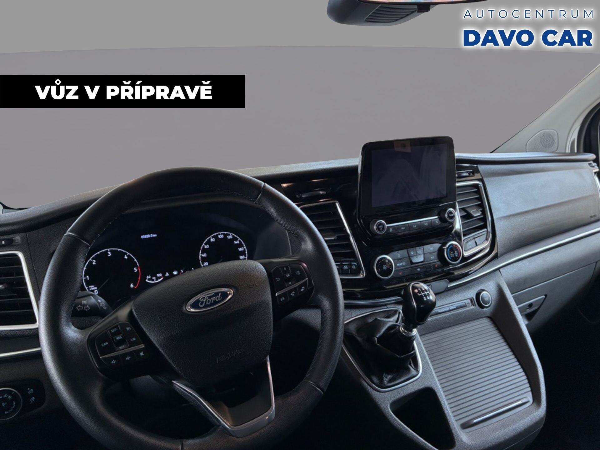 Ford Tourneo Custom Kombi 2,0 l 136 kw