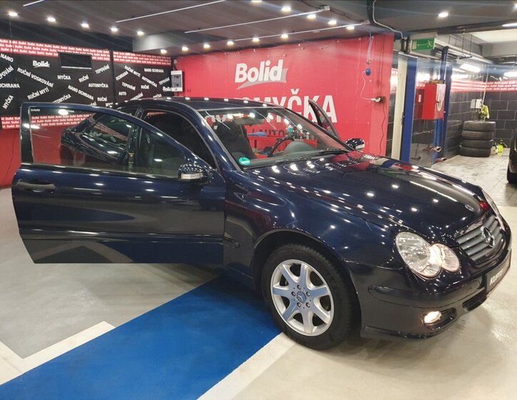 Mercedes-Benz Třídy C Hatchback 1,8 l 105 kw