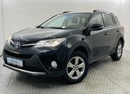 Toyota RAV4 SUV 2,0 l 112 kw