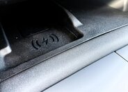 Land Rover Discovery SUV / Terénní 3,0 l 184 kw