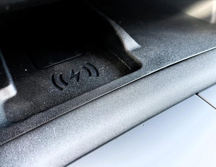 Land Rover Discovery SUV / Terénní 3,0 l 184 kw