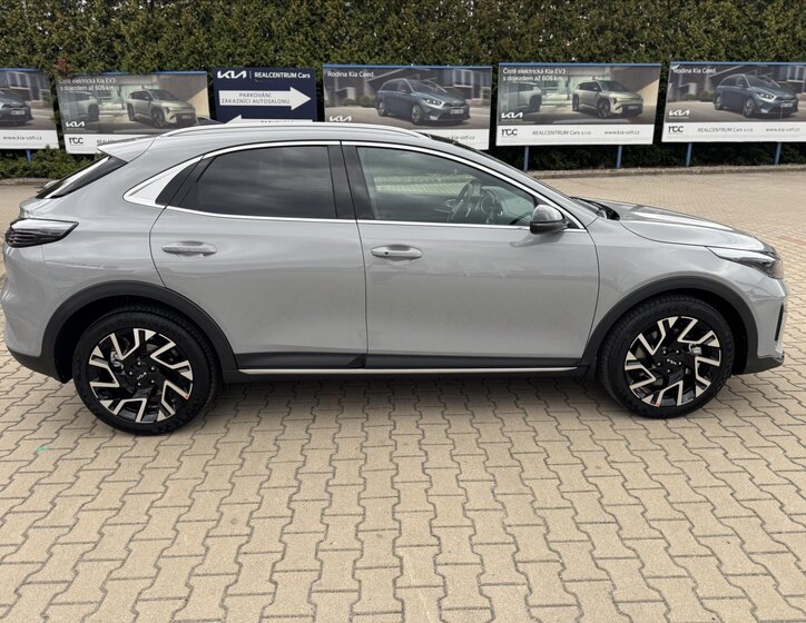 KIA XCeed CUV 1,6 l 132 kw