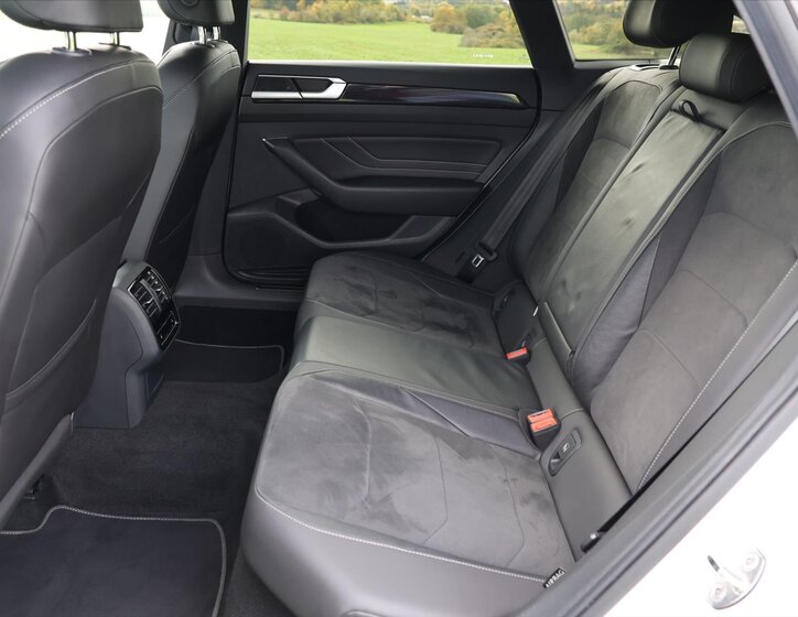 Volkswagen Arteon Kombi 2,0 l 206 kw