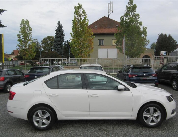 Škoda Octavia 4