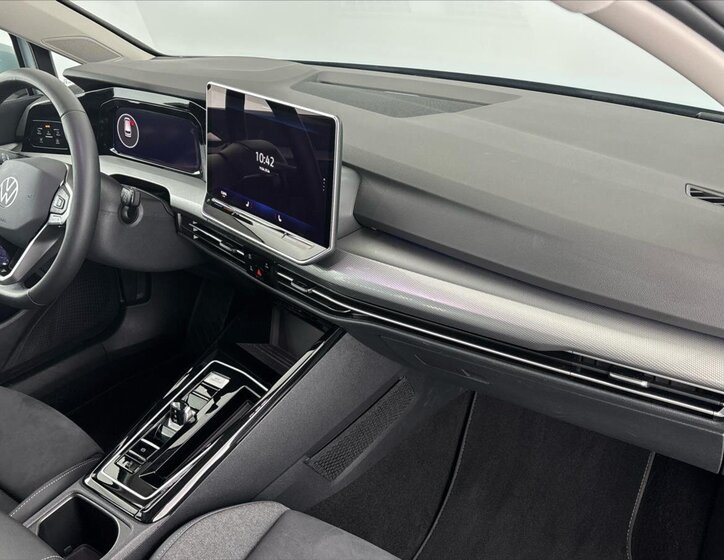 Volkswagen Golf Kombi 1,5 l 110 kw