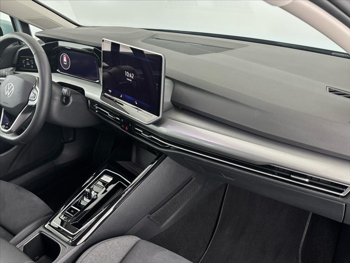 Volkswagen Golf Kombi 1,5 l 110 kw