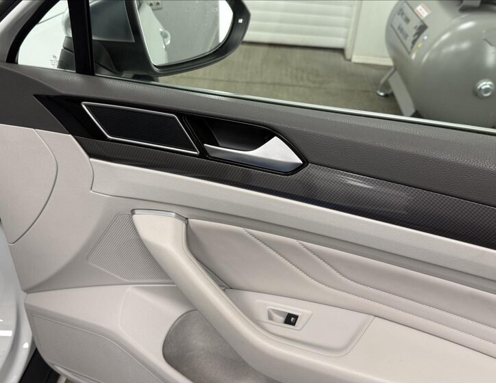 Volkswagen Passat 33