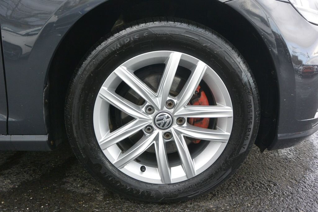 Volkswagen Golf Kombi 2,0 l 110 kw