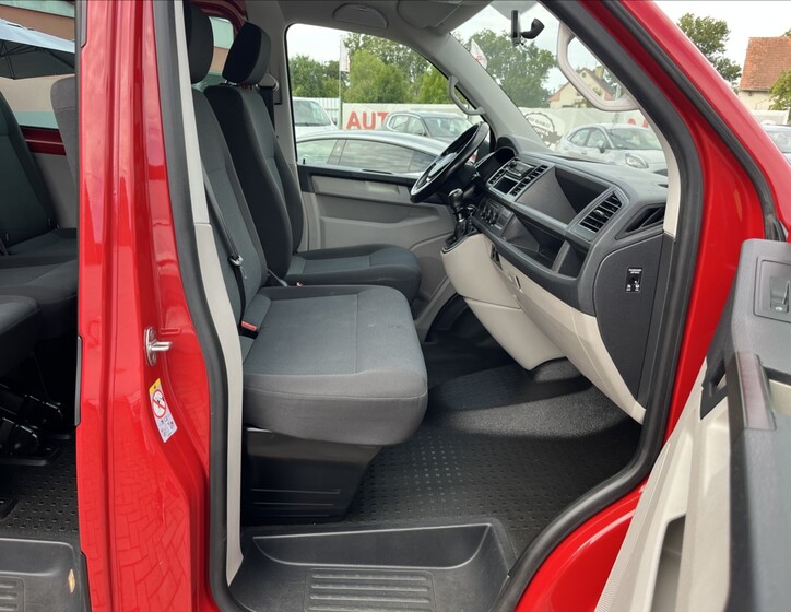 Volkswagen Transporter 19