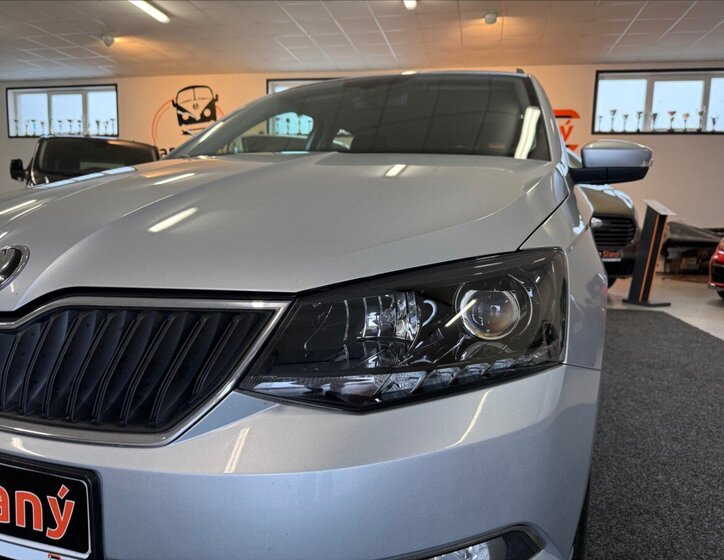 Škoda Fabia Kombi 1,4 l 66 kw