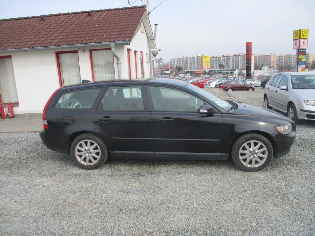 Volvo V50 Kombi 2,0 l 100 kw