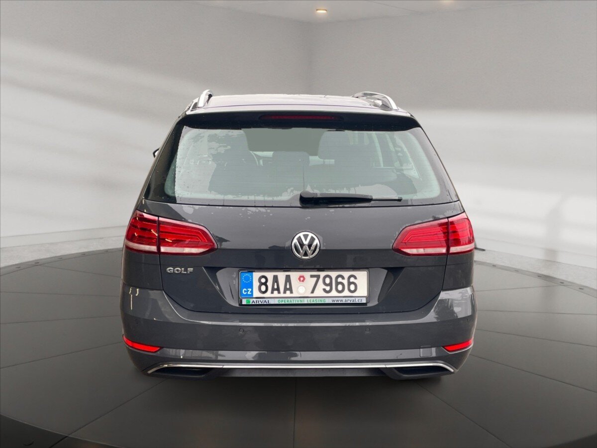 Volkswagen Golf Kombi 1,6 l 85 kw