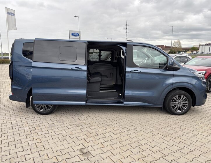 Ford Tourneo Custom Kombi 2,0 l 125 kw