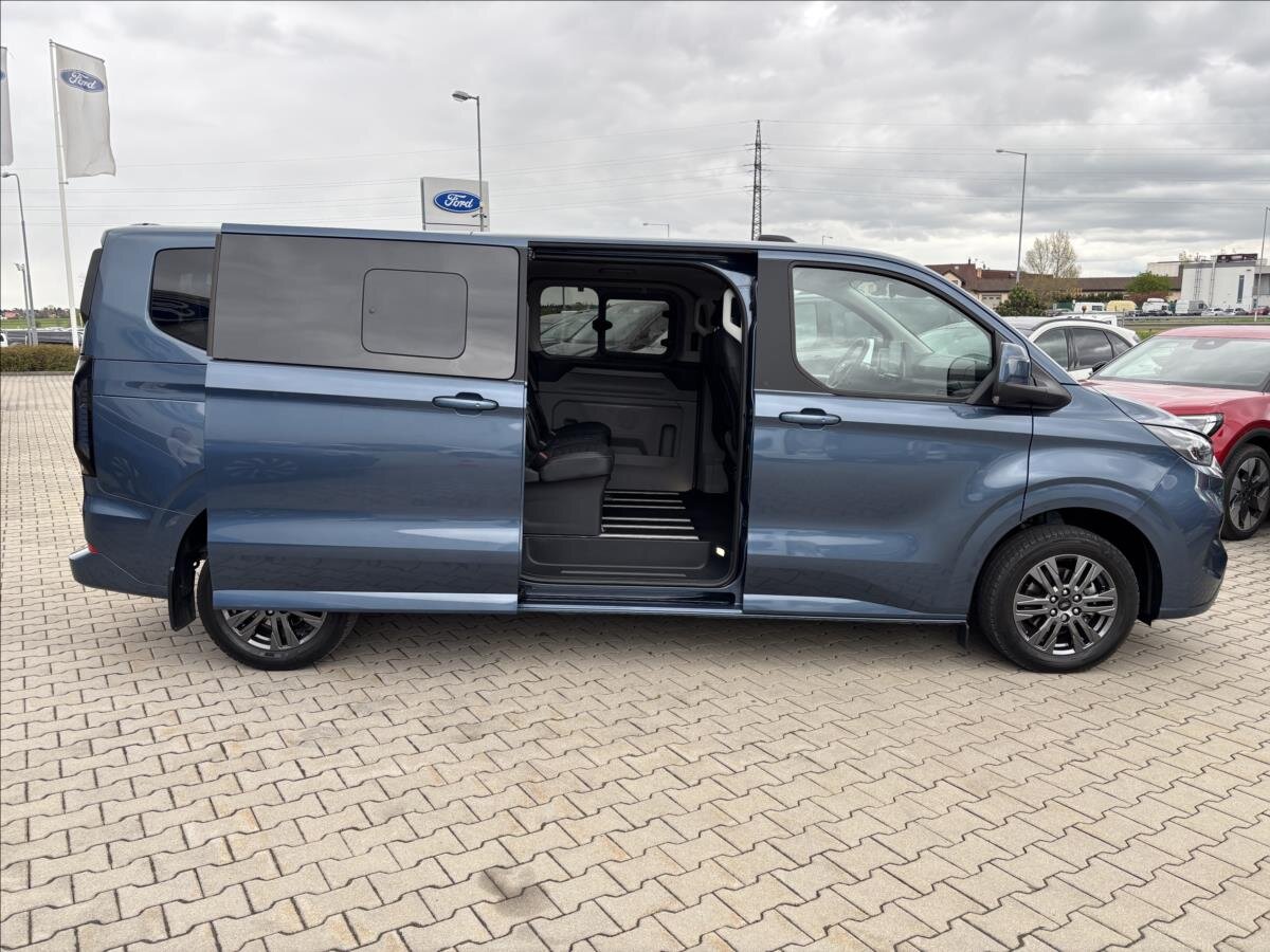 Ford Tourneo Custom Kombi 2,0 l 125 kw
