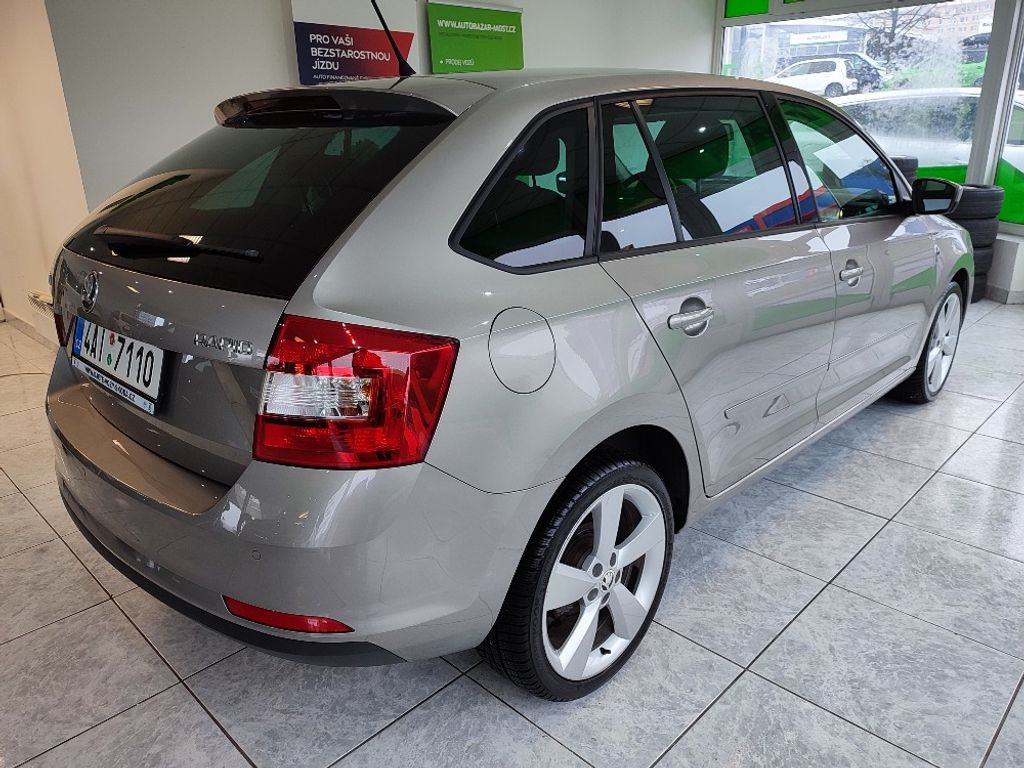 Škoda Rapid