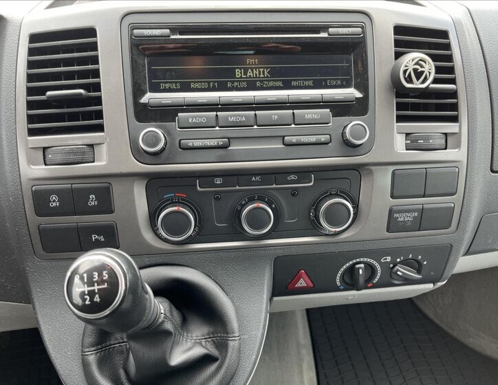 Volkswagen California VAN / Minibus 2,0 l 84 kw